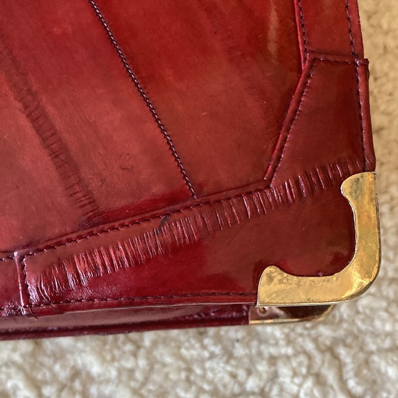 Vintage eel skin briefcase with retractable handles and detachable strap. - Picture 12 of 12